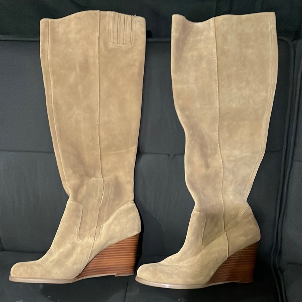 SOLE SOCIETY Women's Tan Wedge Boots